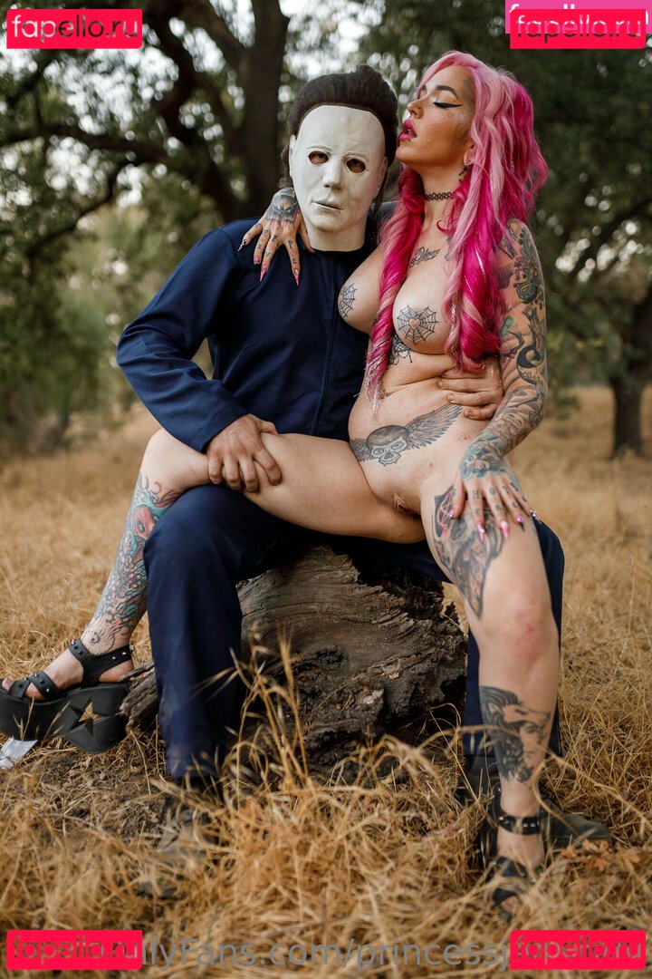 Princess Jenycide Nude Onlyfans Photo 39