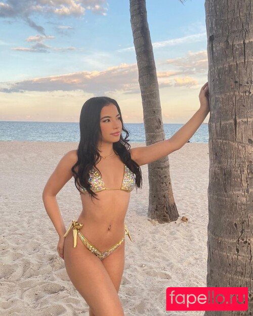 Laura Ospina Nude Onlyfans Photo 35