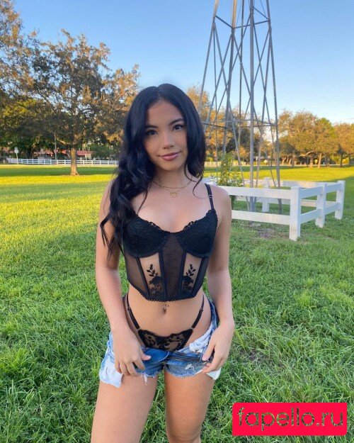 Laura Ospina Nude Onlyfans Photo 32
