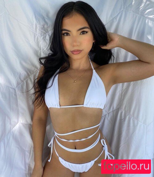 Laura Ospina Nude Onlyfans Photo 22
