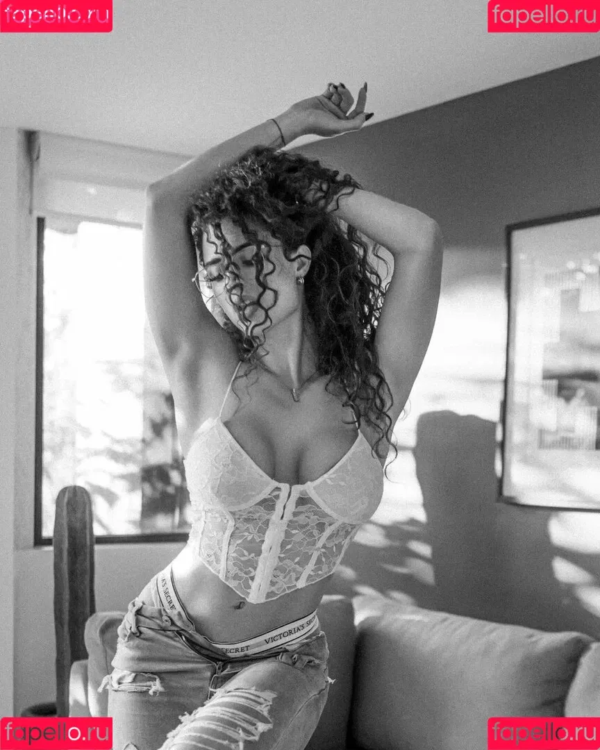 Camila Marana Onlyfans Photo Gallery 