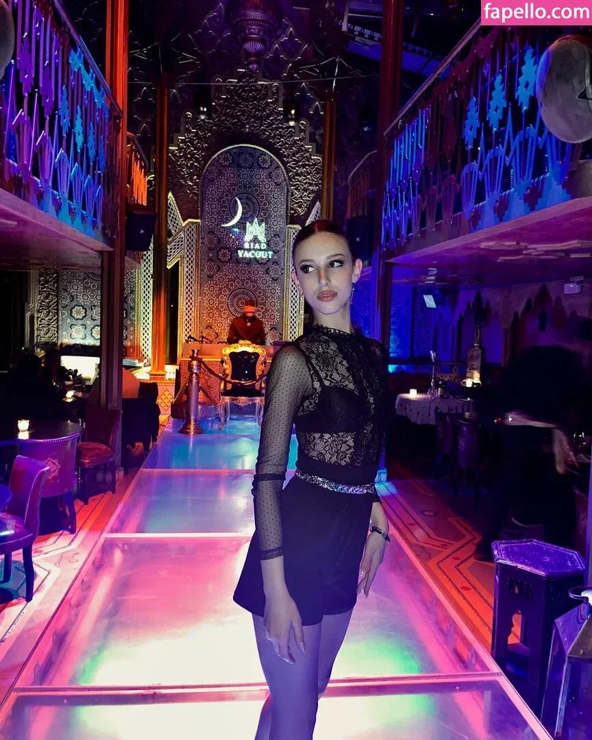 Klea Brahimi Onlyfans Photo Gallery 