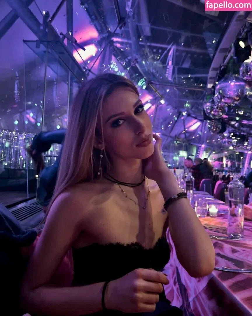 Klea Brahimi Onlyfans Photo Gallery 