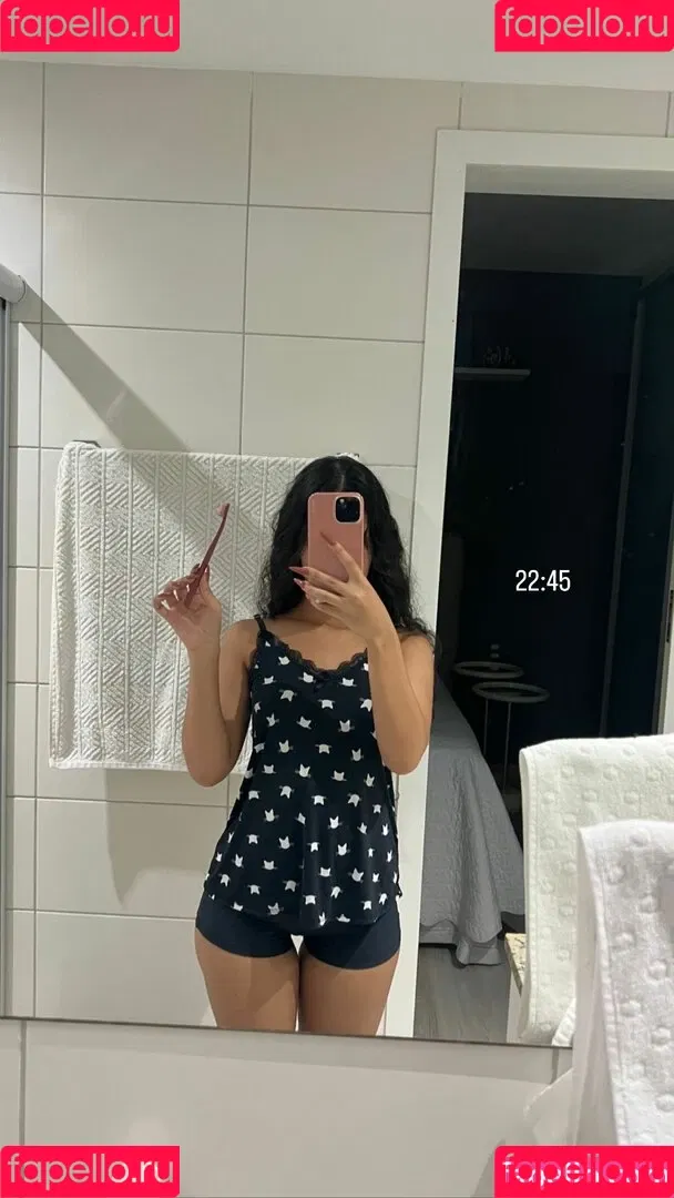 Poliana Arapiraca Onlyfans Photo Gallery 