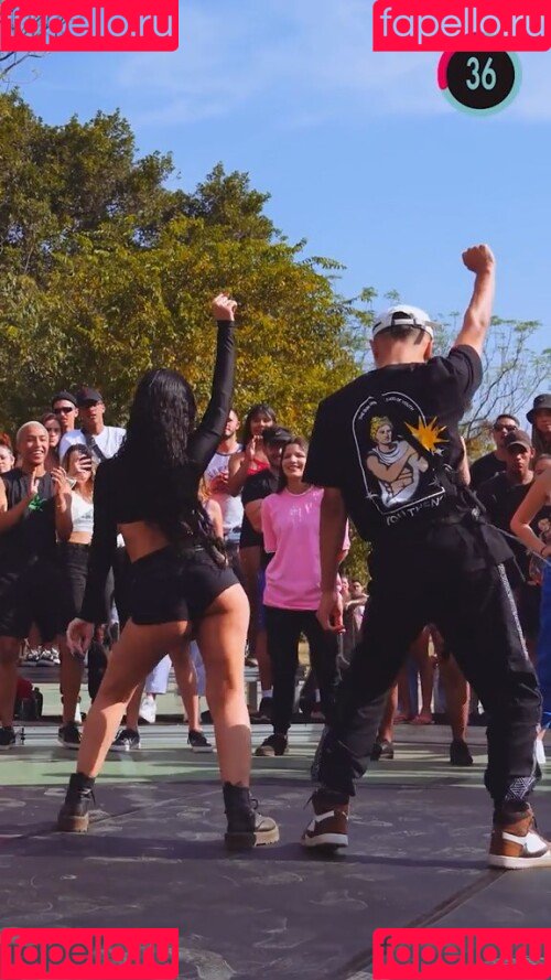 Poliana Arapiraca Onlyfans Photo Gallery 