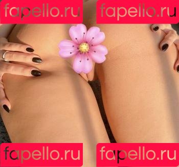 Poliana Arapiraca Onlyfans Photo Gallery 