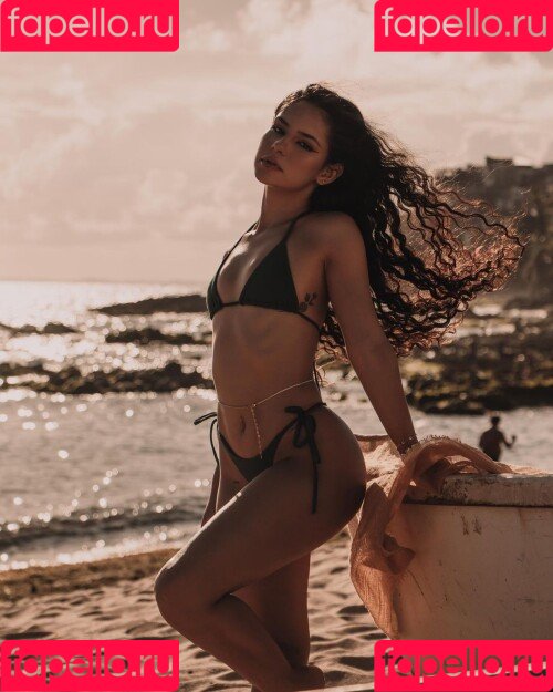 Poliana Arapiraca Onlyfans Photo Gallery 