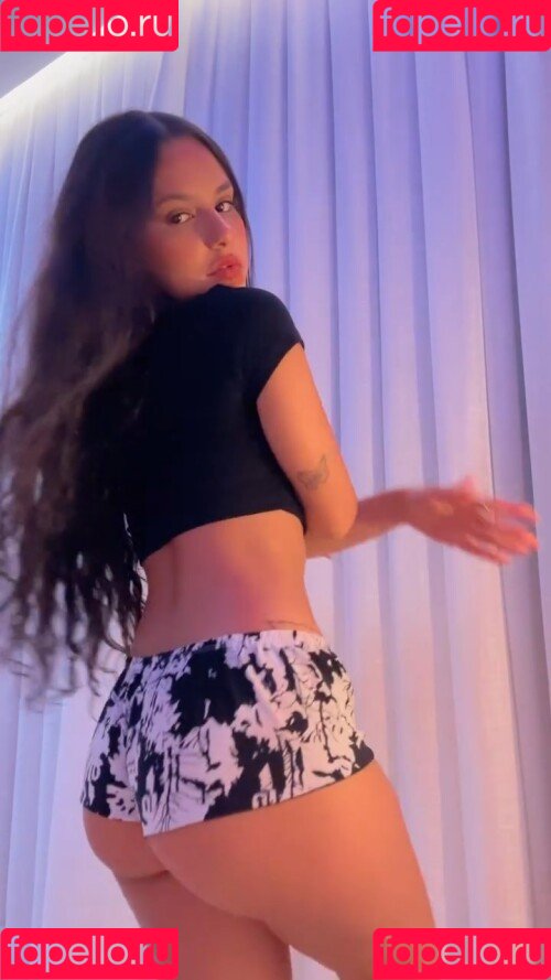 Poliana Arapiraca Onlyfans Photo Gallery 