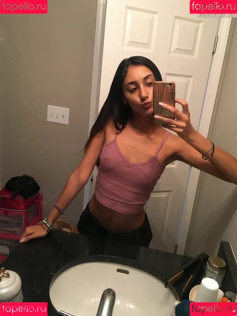 Talia Osman Onlyfans Photo Gallery 