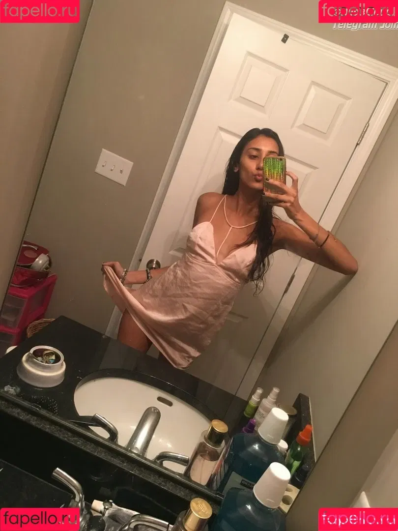 Talia Osman Onlyfans Photo Gallery 