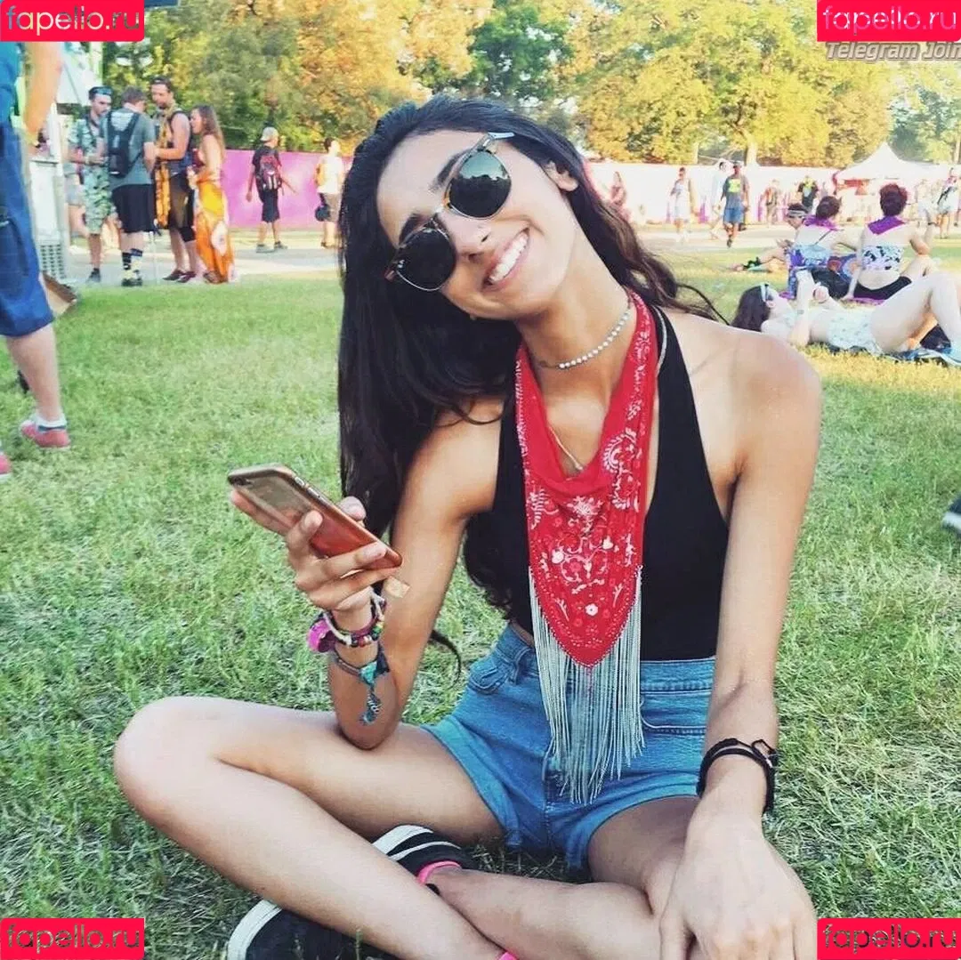 Talia Osman Onlyfans Photo Gallery 