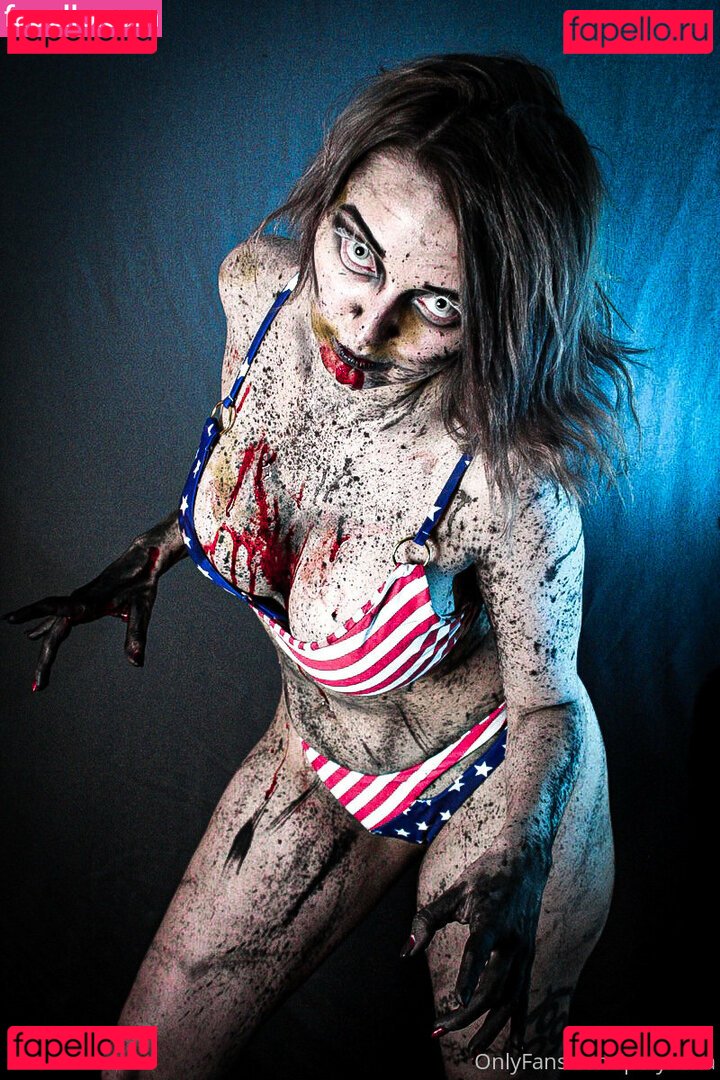Polyxena Nude Onlyfans Photo 32