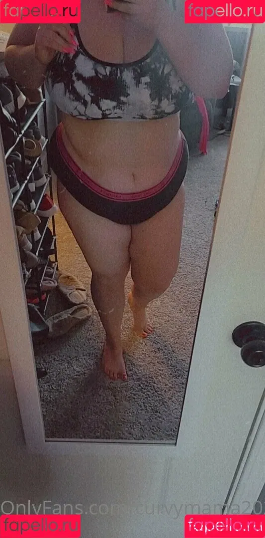 curvymama2020 Onlyfans Photo Gallery 