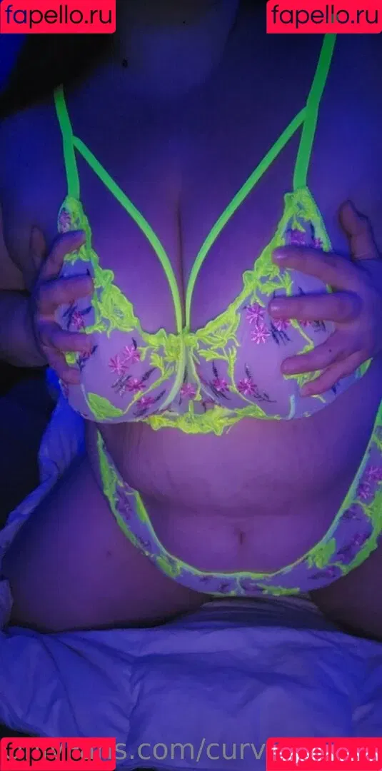 curvymama2020 Onlyfans Photo Gallery 