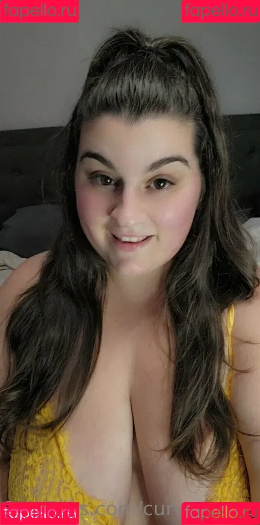 curvymama2020 Onlyfans Photo Gallery 