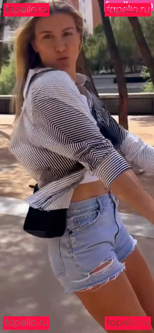 Eugenie Genie Bouchard Onlyfans Photo Gallery 