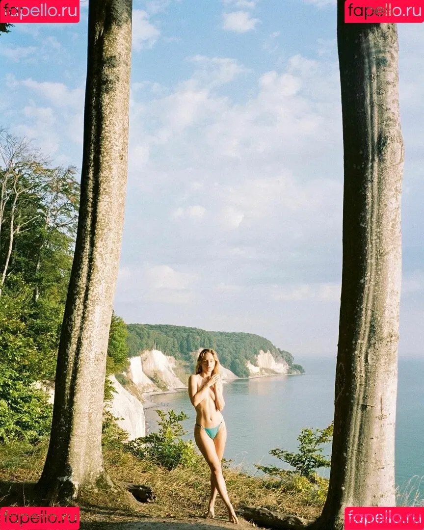 Maria Kn Onlyfans Photo Gallery 