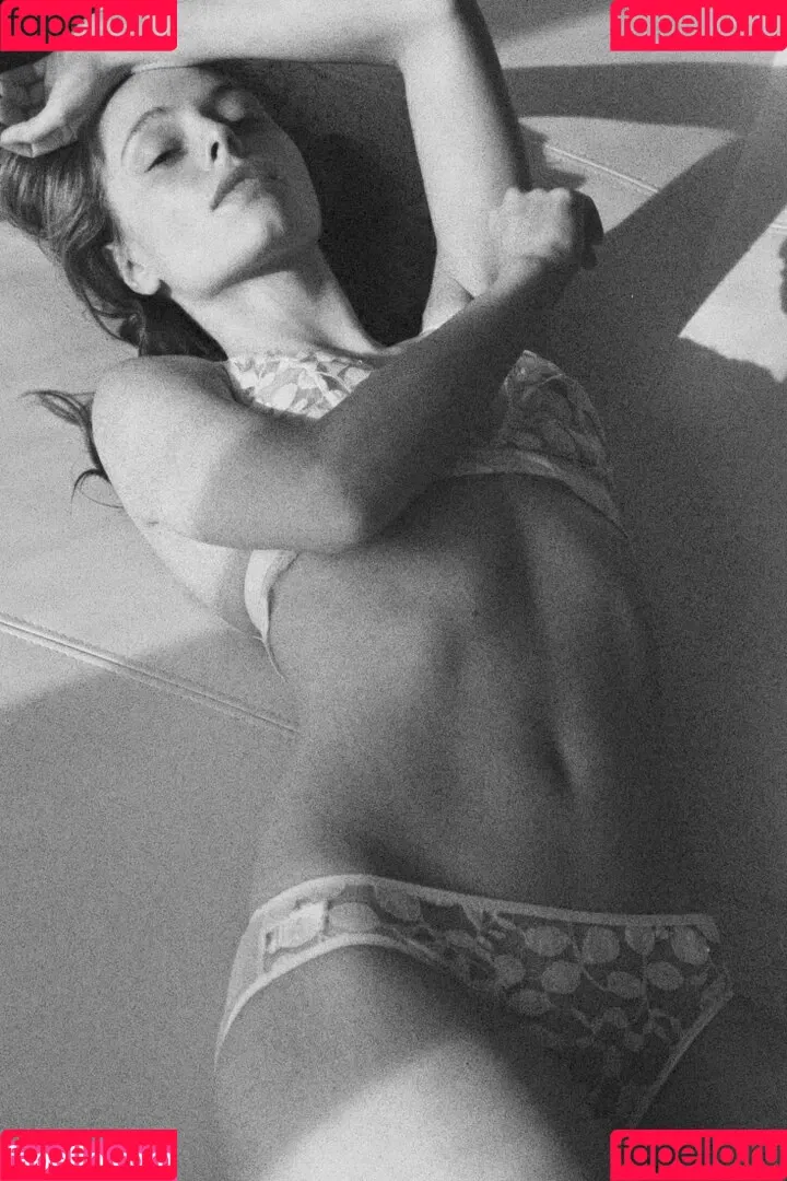Maria Kn Onlyfans Photo Gallery 