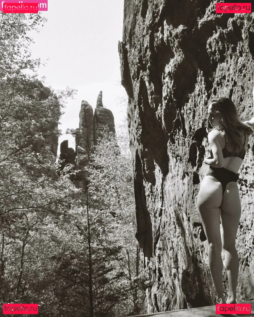 Maria Kn Onlyfans Photo Gallery 