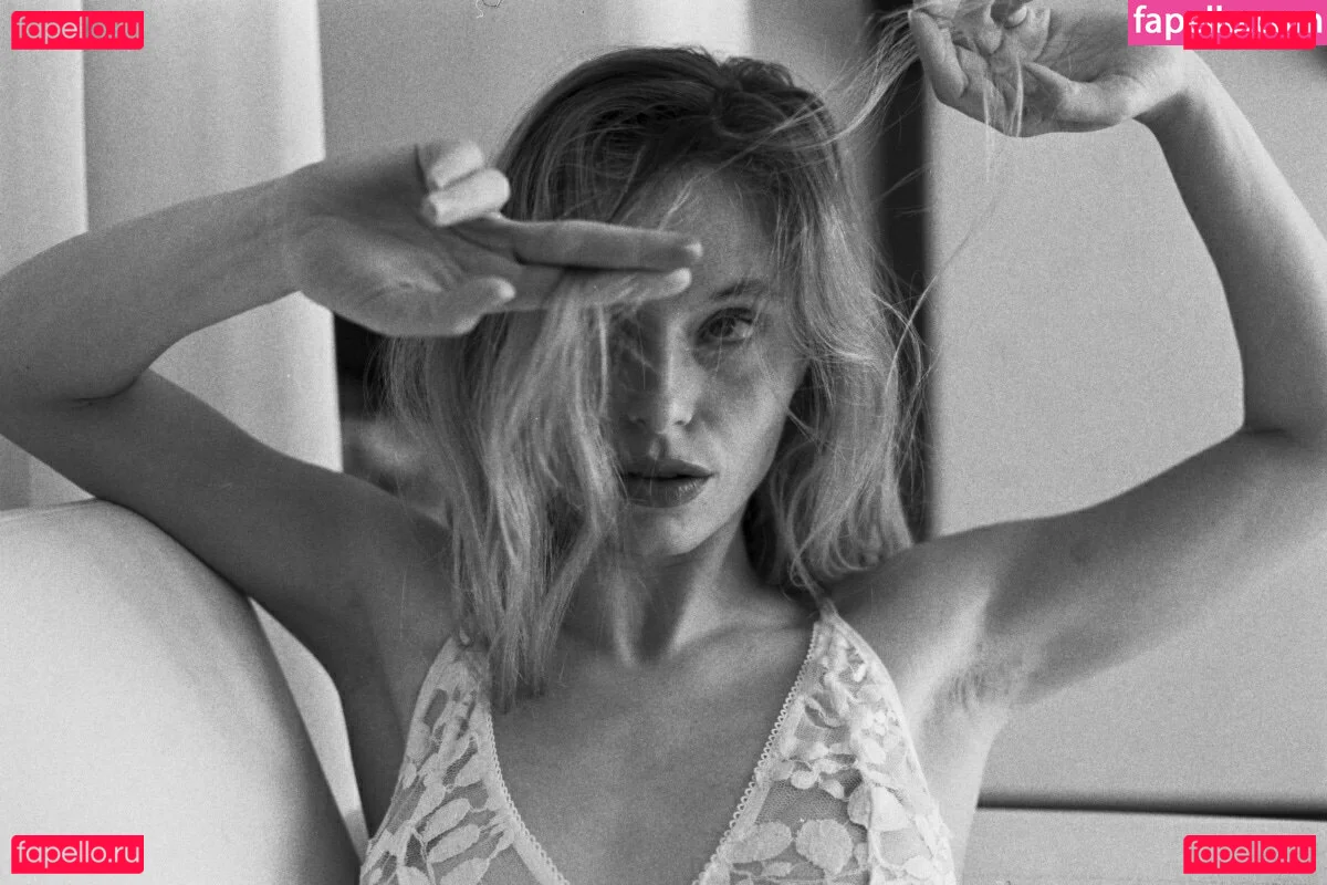 Maria Kn Onlyfans Photo Gallery 