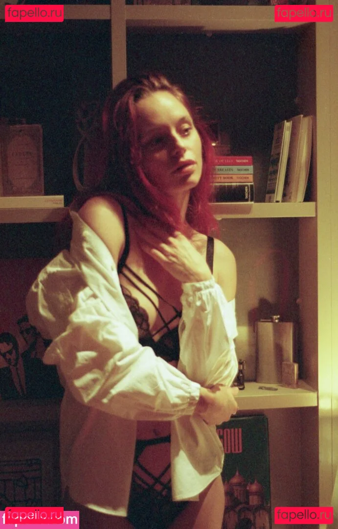 Maria Kn Onlyfans Photo Gallery 