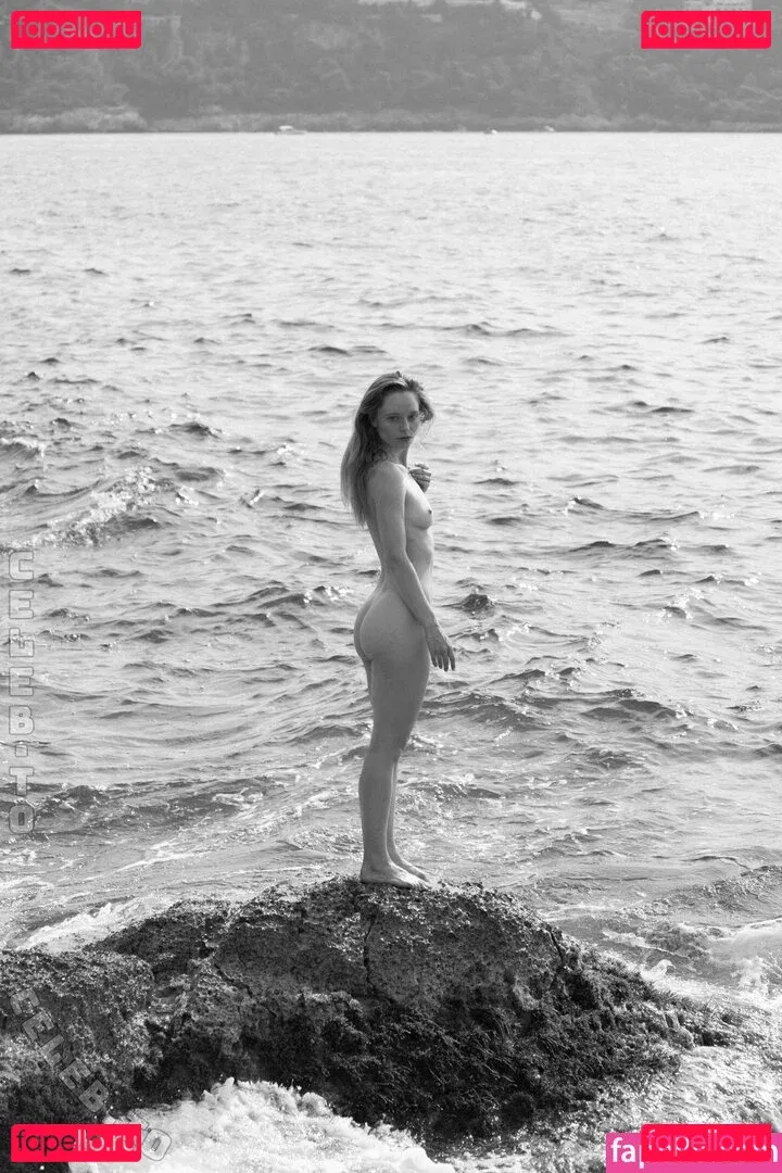 Maria Kn Onlyfans Photo Gallery 