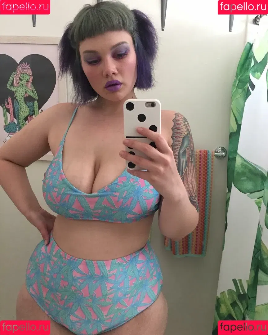 isabel_hendrix Onlyfans Photo Gallery 