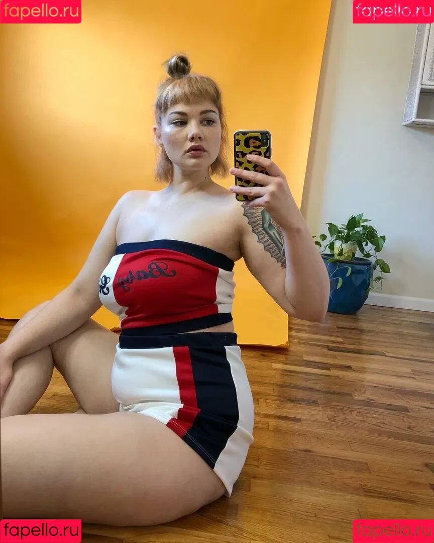 isabel_hendrix Onlyfans Photo Gallery 
