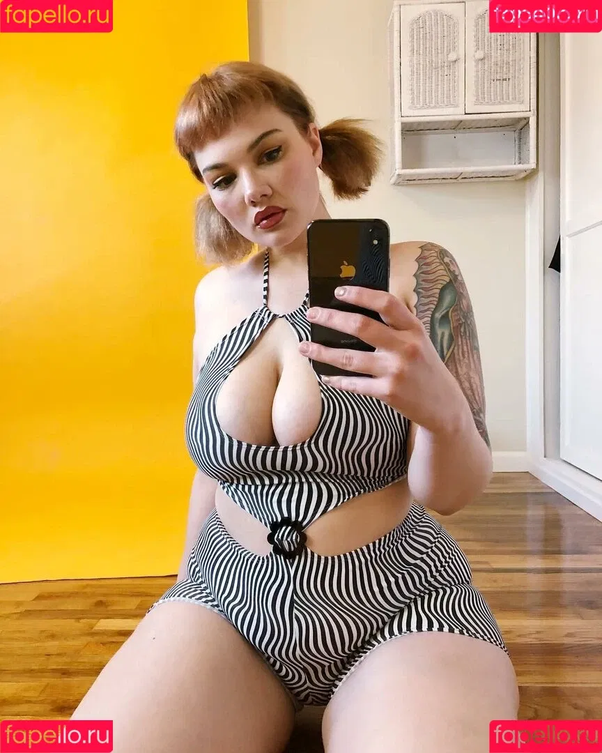 isabel_hendrix Onlyfans Photo Gallery 