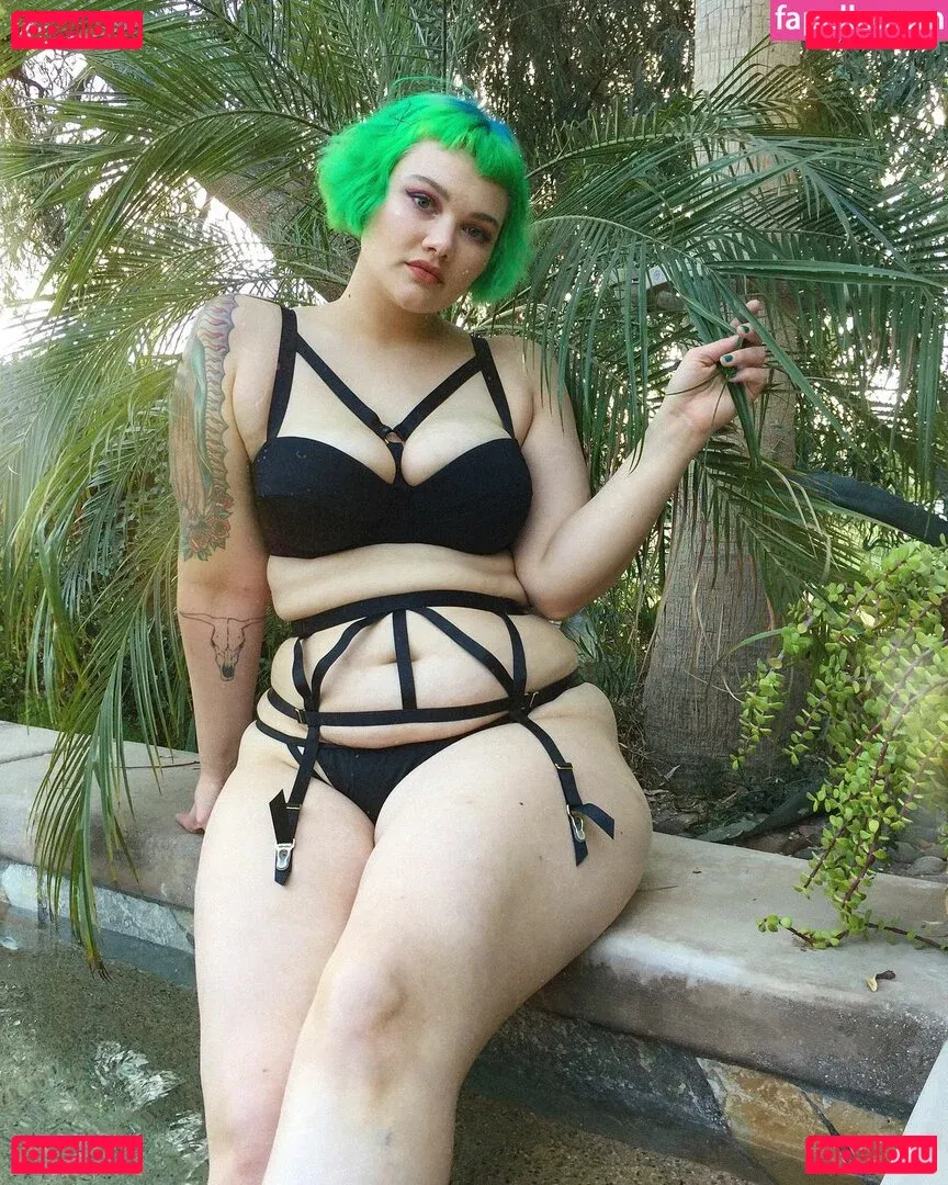 isabel_hendrix Onlyfans Photo Gallery 