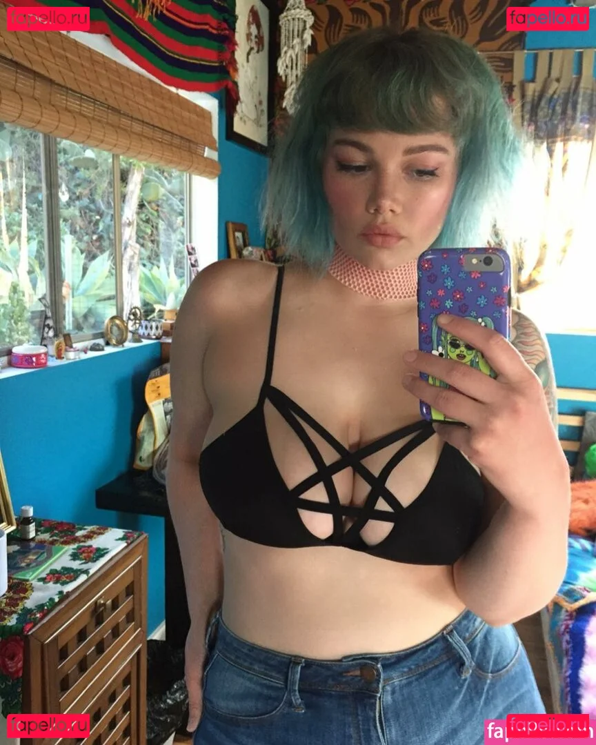 isabel_hendrix Onlyfans Photo Gallery 