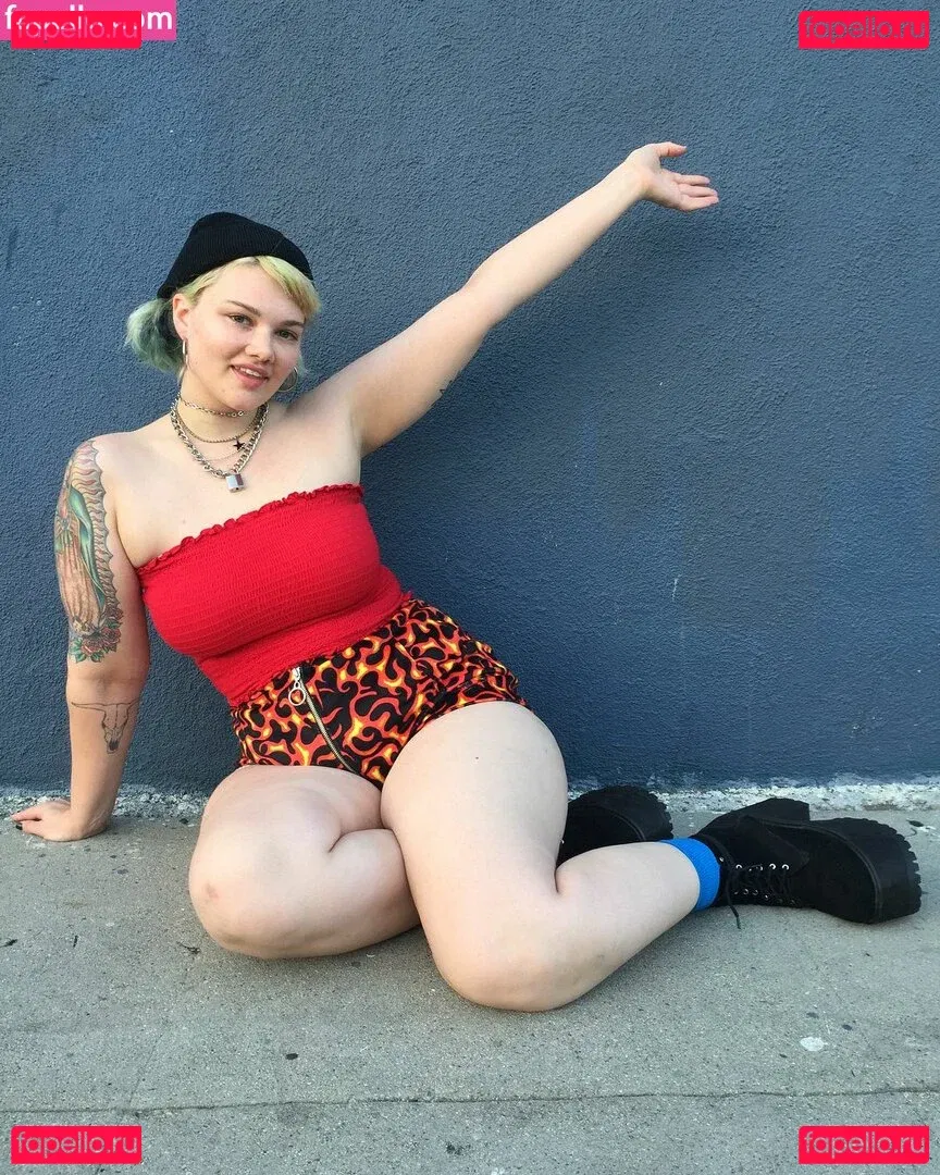 isabel_hendrix Onlyfans Photo Gallery 