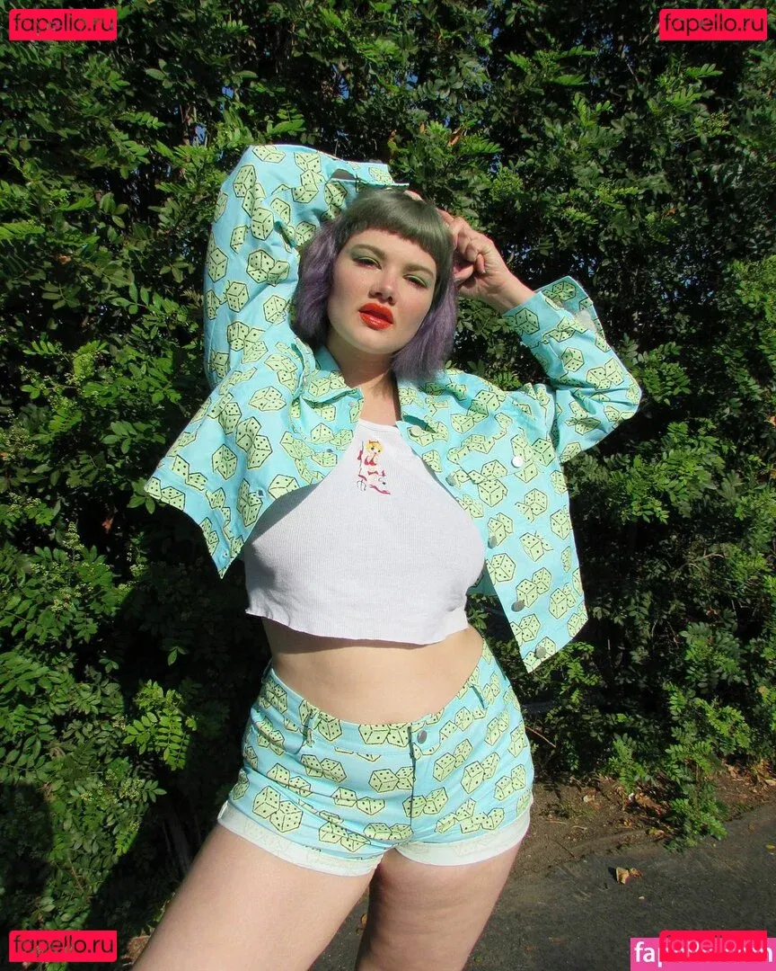 isabel_hendrix Onlyfans Photo Gallery 