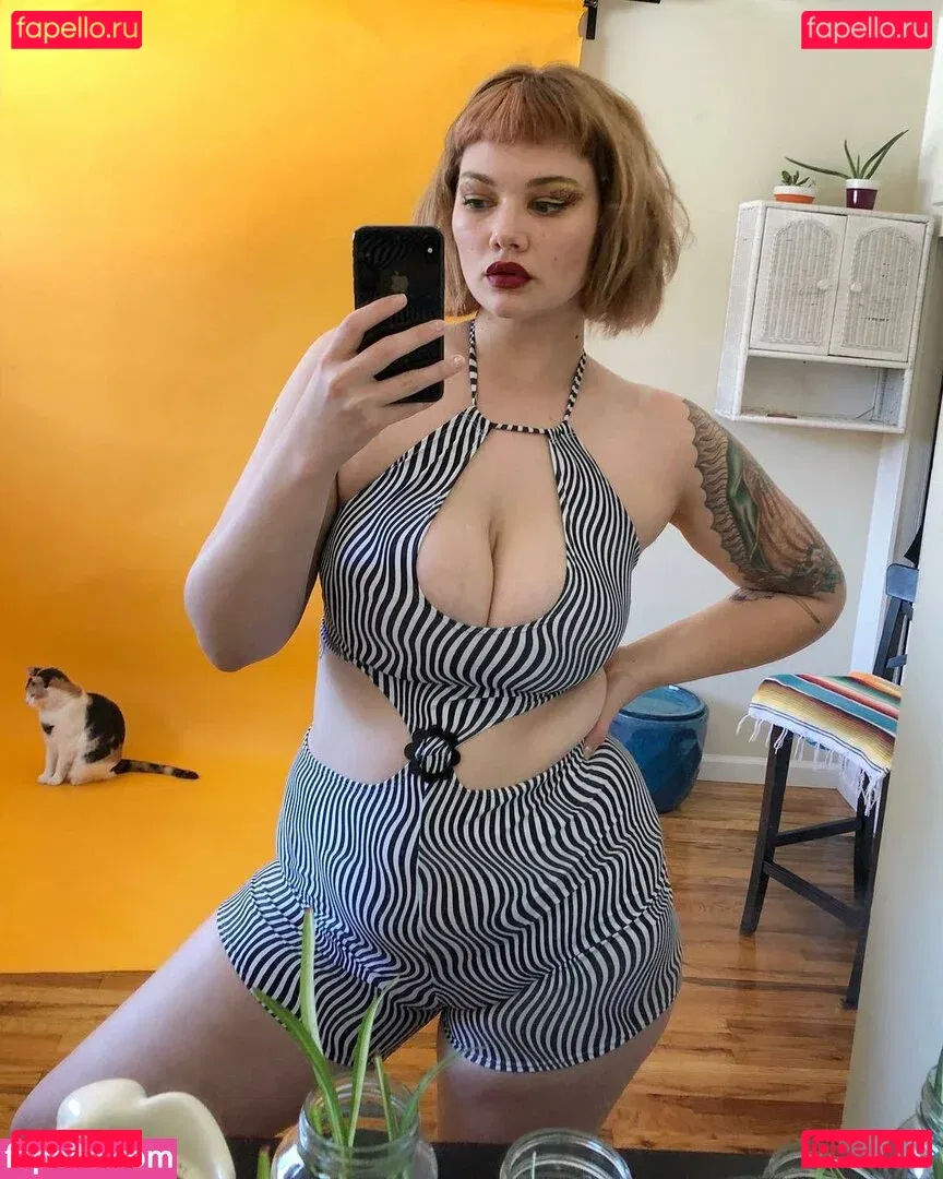 isabel_hendrix Onlyfans Photo Gallery 