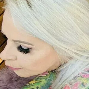 Tattoobutterfly Onlyfans Photo Gallery 