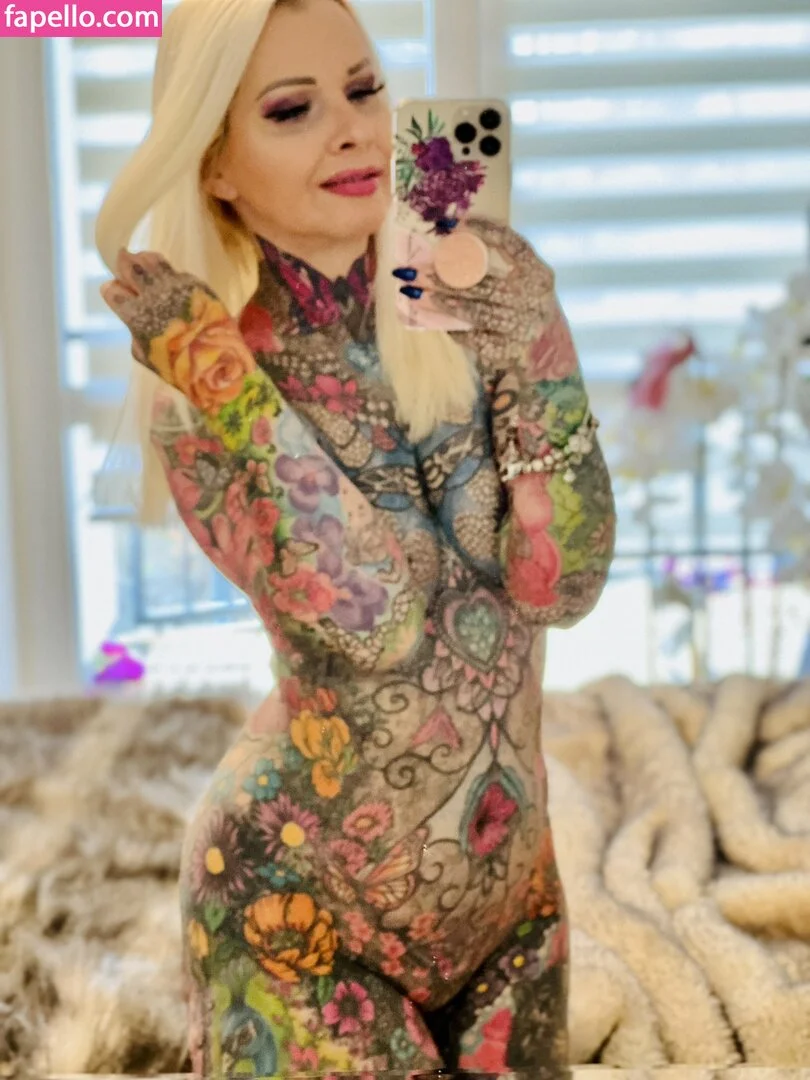 Tattoobutterfly Onlyfans Photo Gallery 