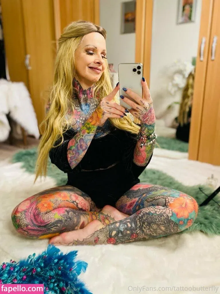 Tattoobutterfly Onlyfans Photo Gallery 