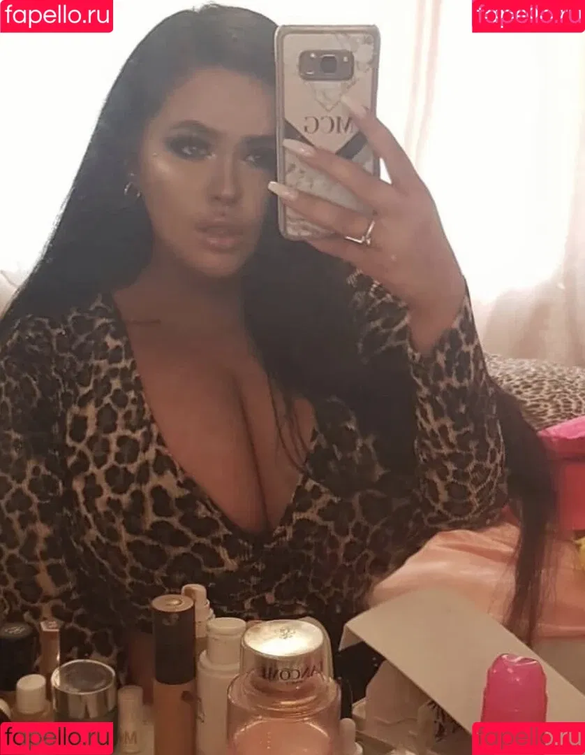 Megan Carys Gomer Onlyfans Photo Gallery 