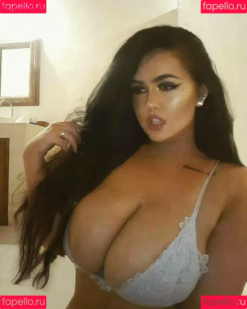 Megan Carys Gomer Onlyfans Photo Gallery 