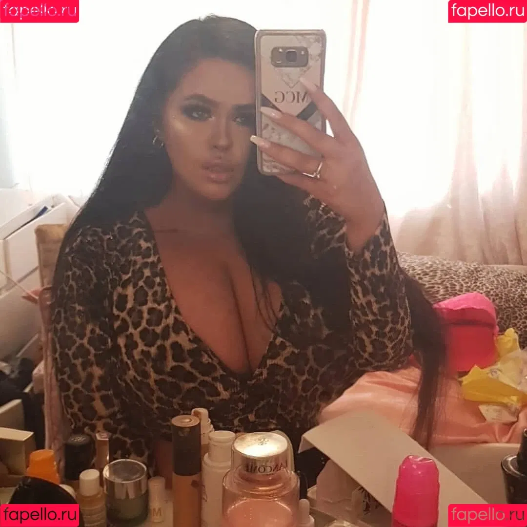 Megan Carys Gomer Onlyfans Photo Gallery 