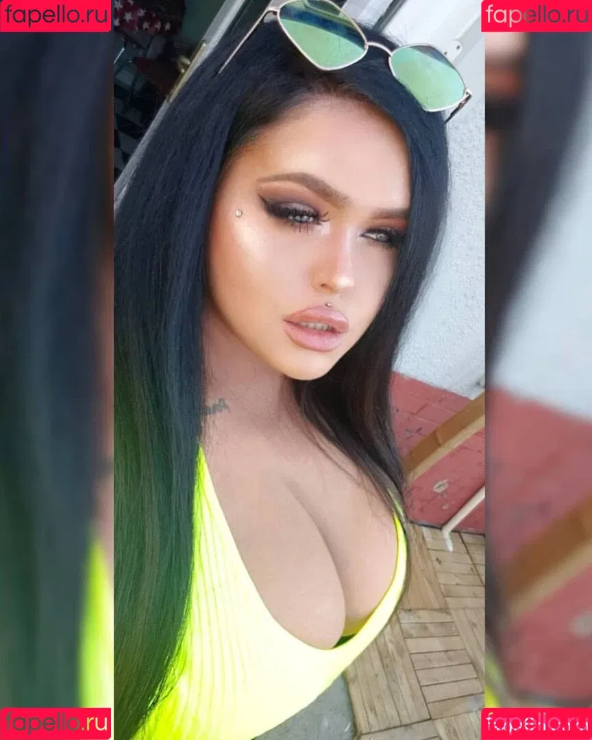 Megan Carys Gomer Onlyfans Photo Gallery 
