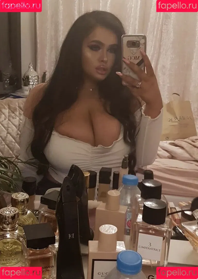 Megan Carys Gomer Onlyfans Photo Gallery 