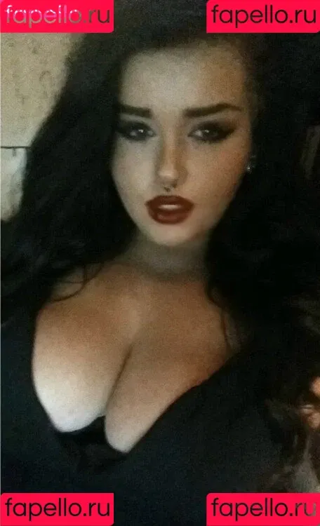 Megan Carys Gomer Onlyfans Photo Gallery 