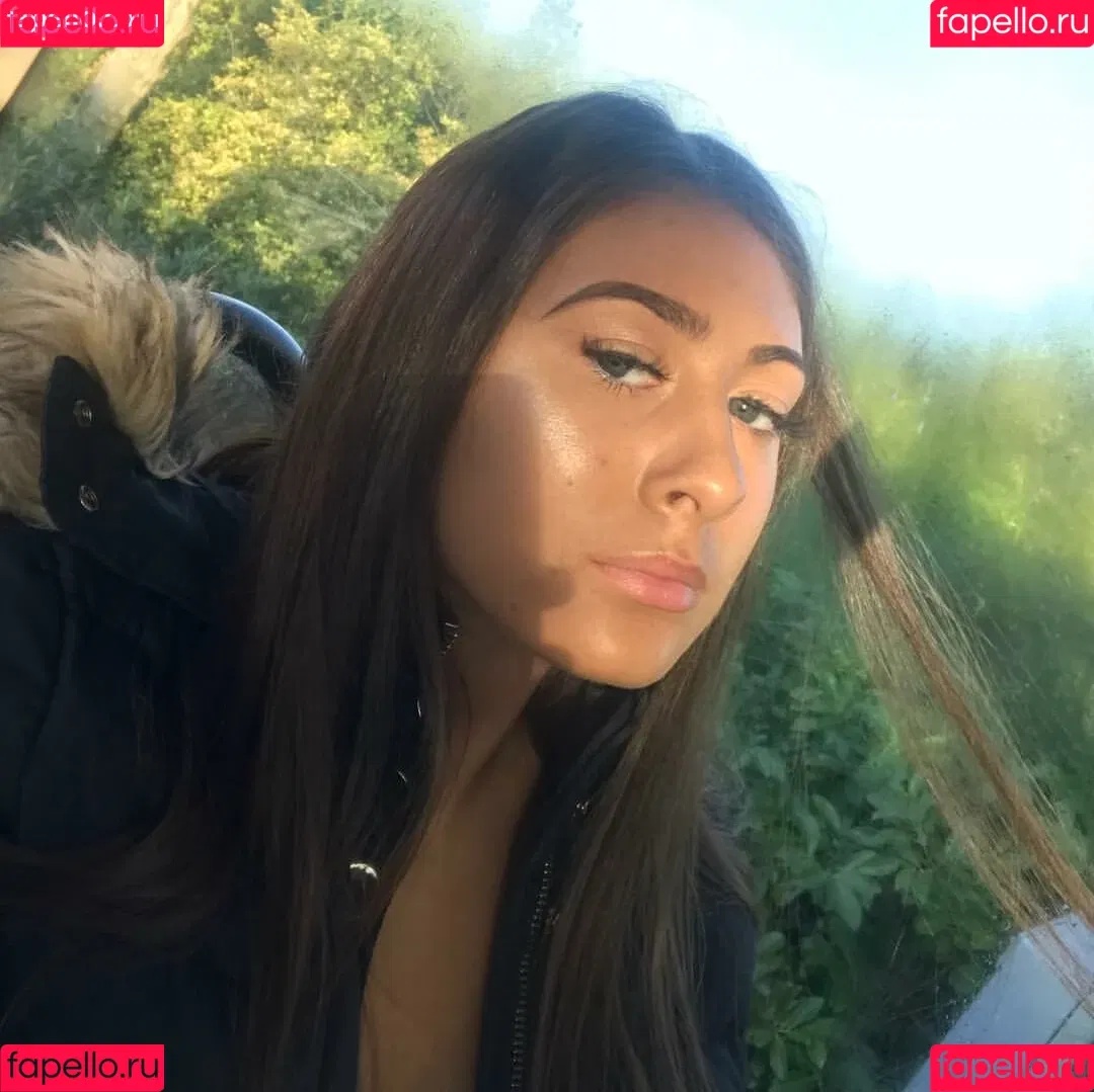Soph Alice Onlyfans Photo Gallery 