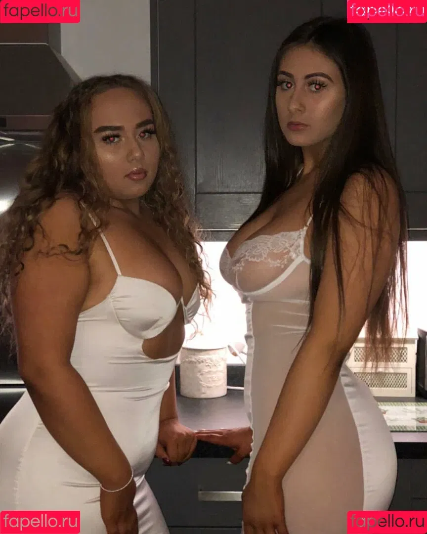 Soph Alice Onlyfans Photo Gallery 
