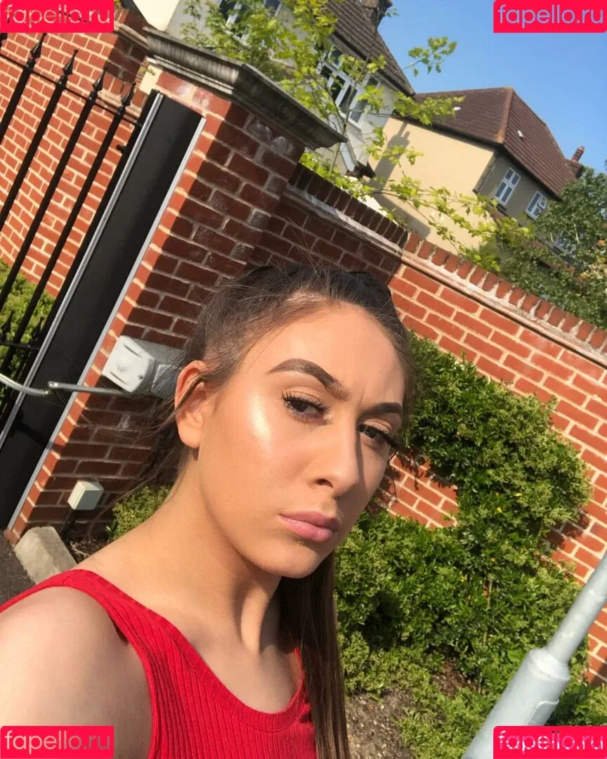 Soph Alice Onlyfans Photo Gallery 