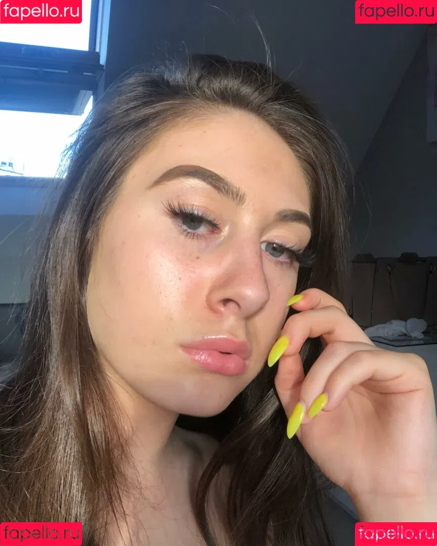 Soph Alice Onlyfans Photo Gallery 