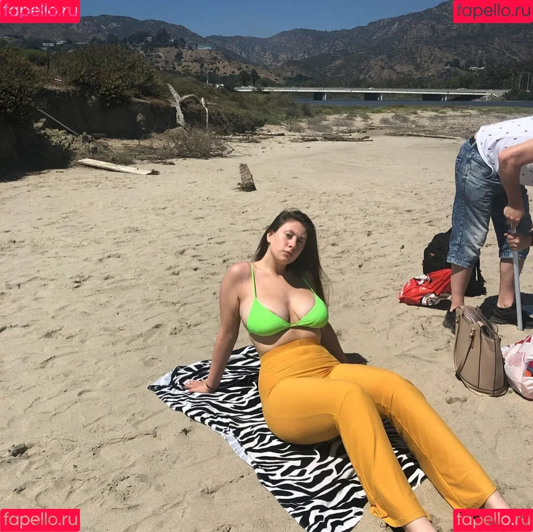 Soph Alice Onlyfans Photo Gallery 