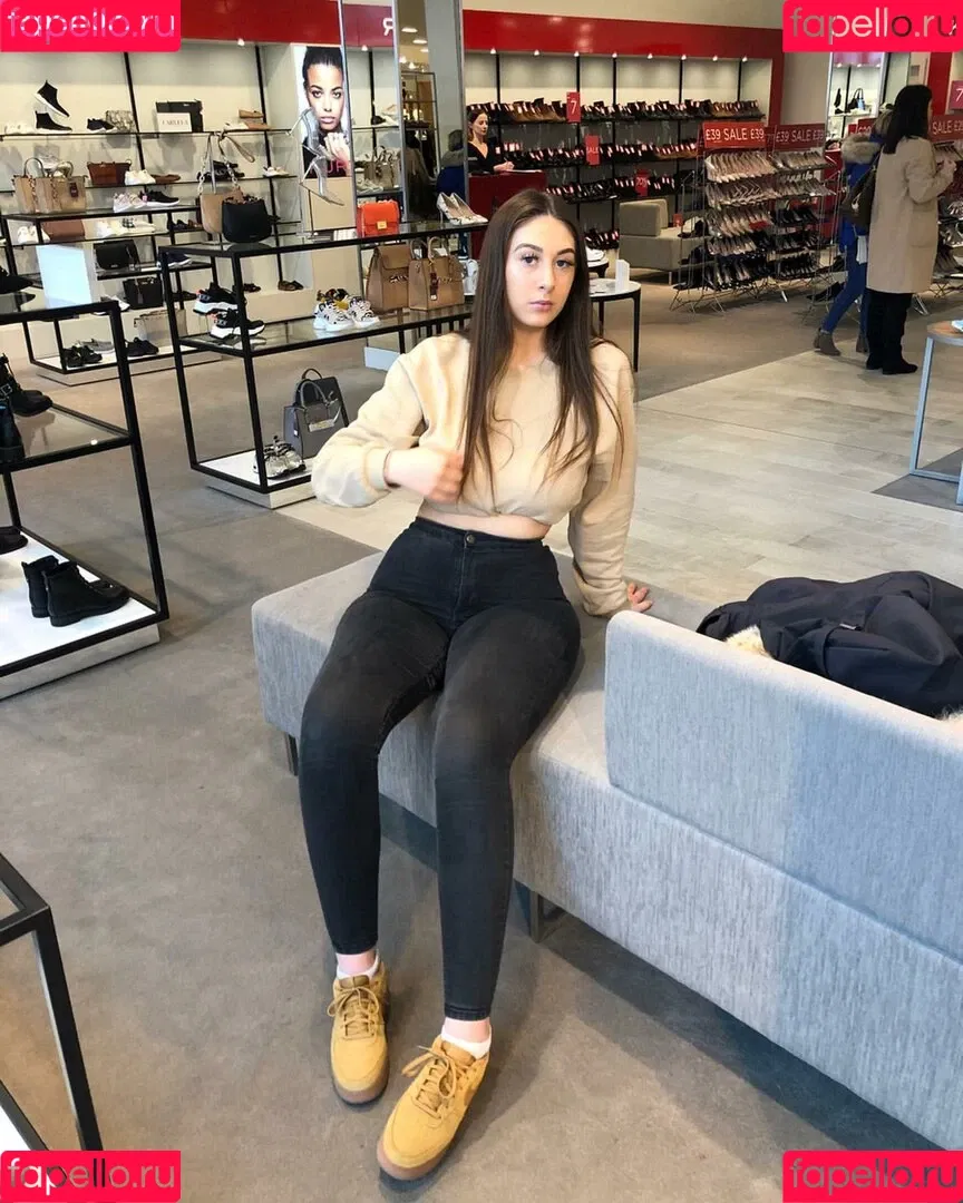 Soph Alice Onlyfans Photo Gallery 