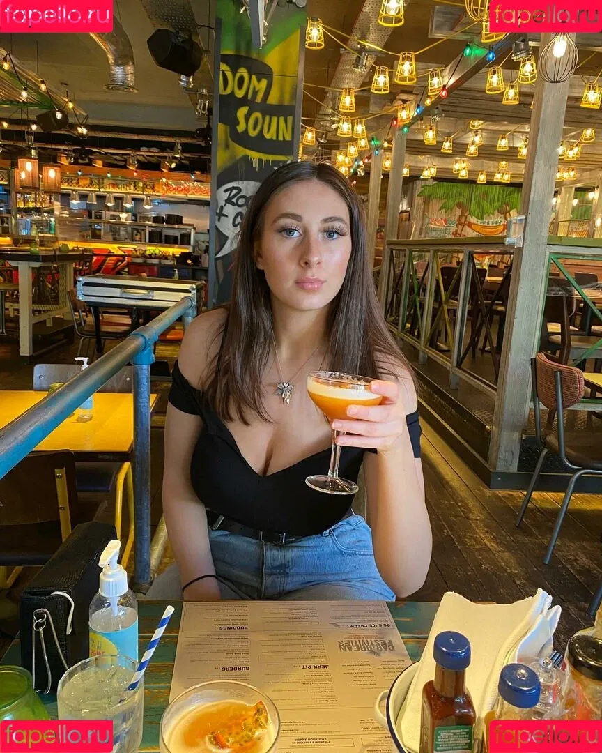 Soph Alice Onlyfans Photo Gallery 